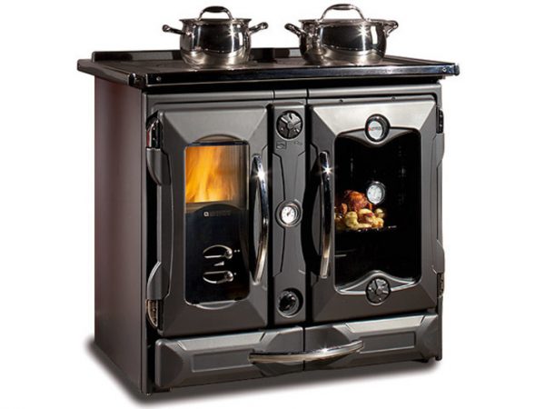 b shop4 163 600x450 - Piec kuchenny na drewno z płaszczem wodnym  La Nordica TermoSuprema Compact DSA