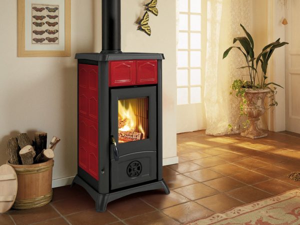 b shop 88 600x450 - Piecyk kominkowy LaNordica Extraflame Gemma Bordowa i Biała