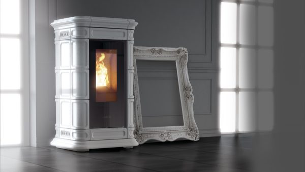 thermorossi saint moritz slide 600x338 - Piecyk na pellet Thermorossi Saint Moritz AIR