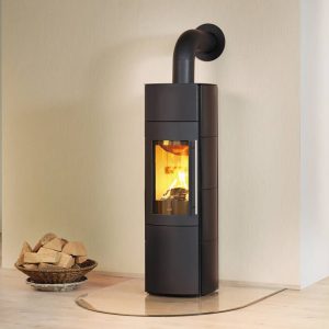 Piecyk kominkowy Hark 106H GT ECOplus kaminofen hark106 hgt ecoplus opak schwarz ambiente 373 1 300x300 - Piecyk kominkowy Hark 106H GT ECOplus